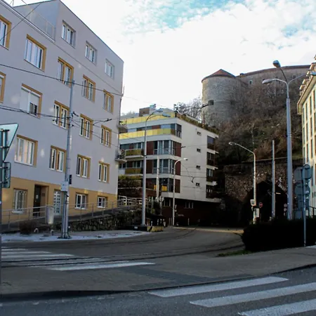 - Edlhof Apartman